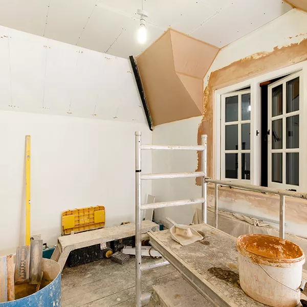 internal plastering on drywall